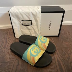 Gucci Mens GG Rubber Rainbow Sandals